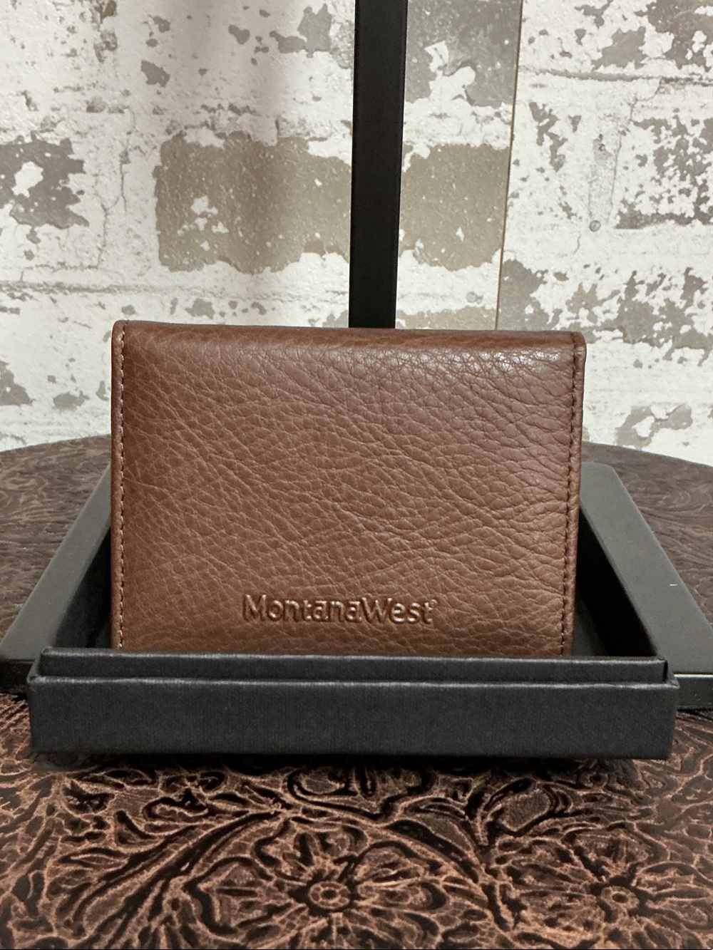 Montana West Brown Leather Men’s Bi-Fold Card & Key Wallet
